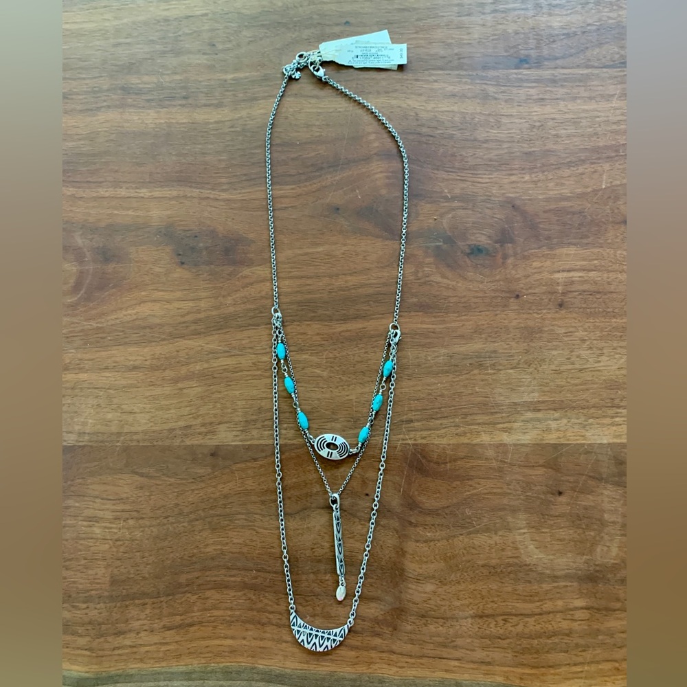 NWT Lucky Brand necklace / bracelet set